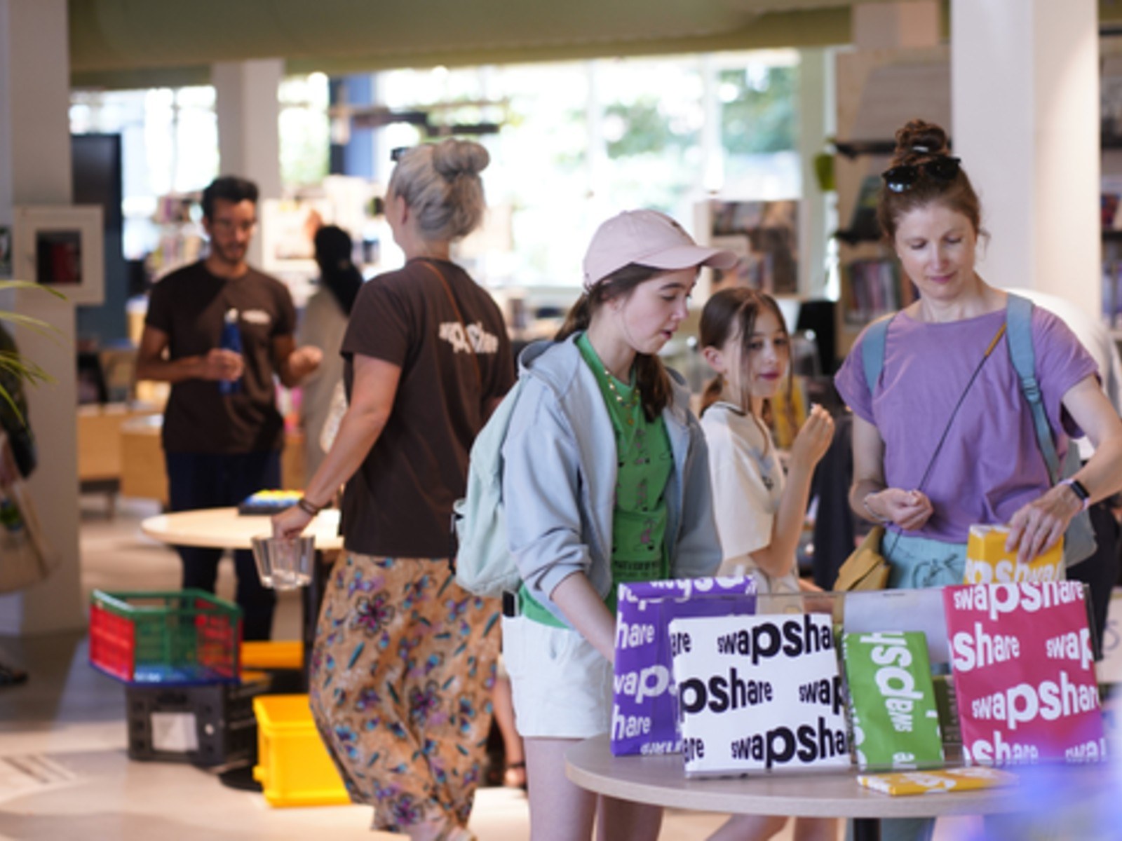 SwapShare Amstelveen | Toys, Books & Home Swap