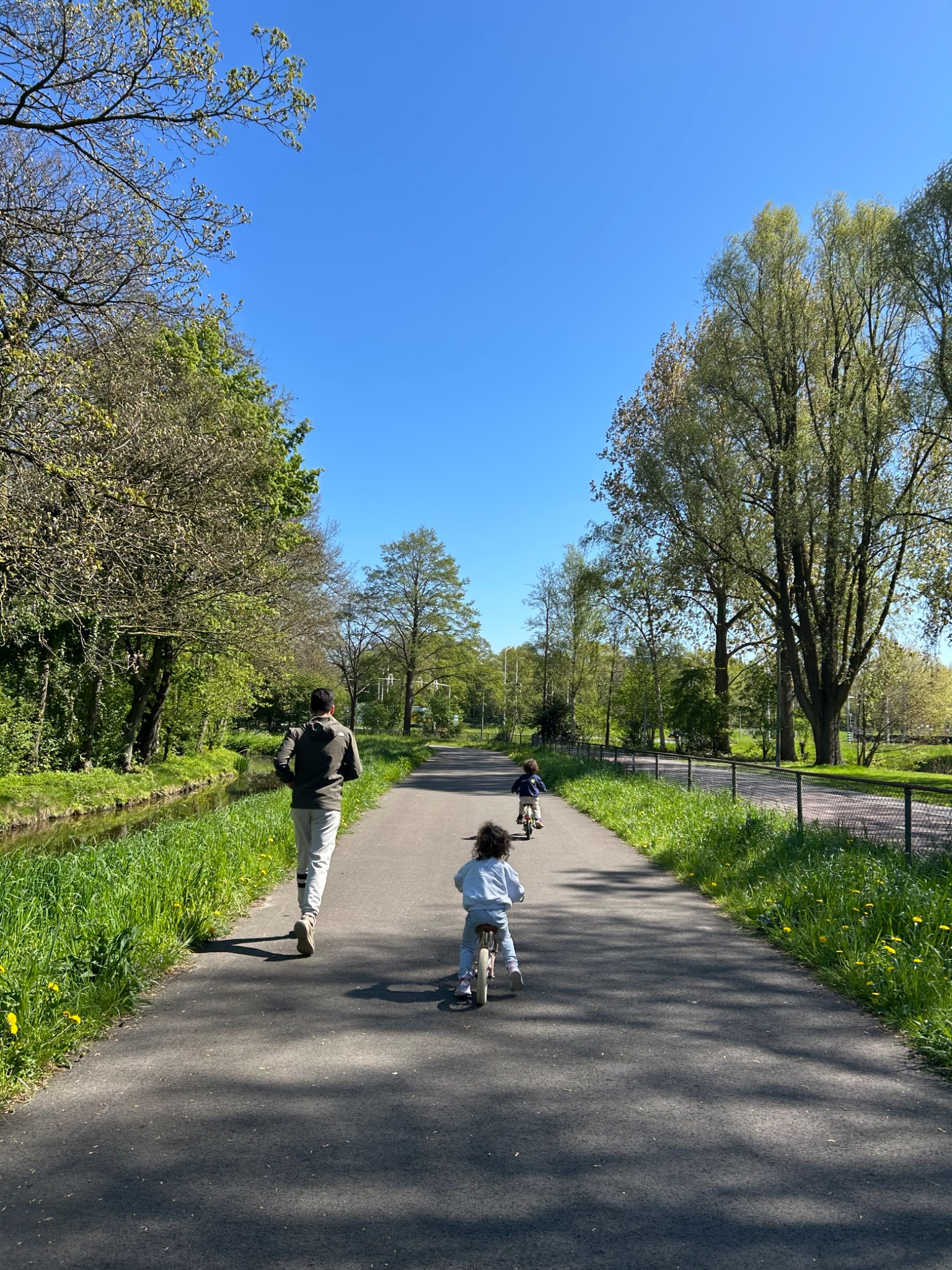 🌸 Sunday Family Run 🚴‍♀️🛴