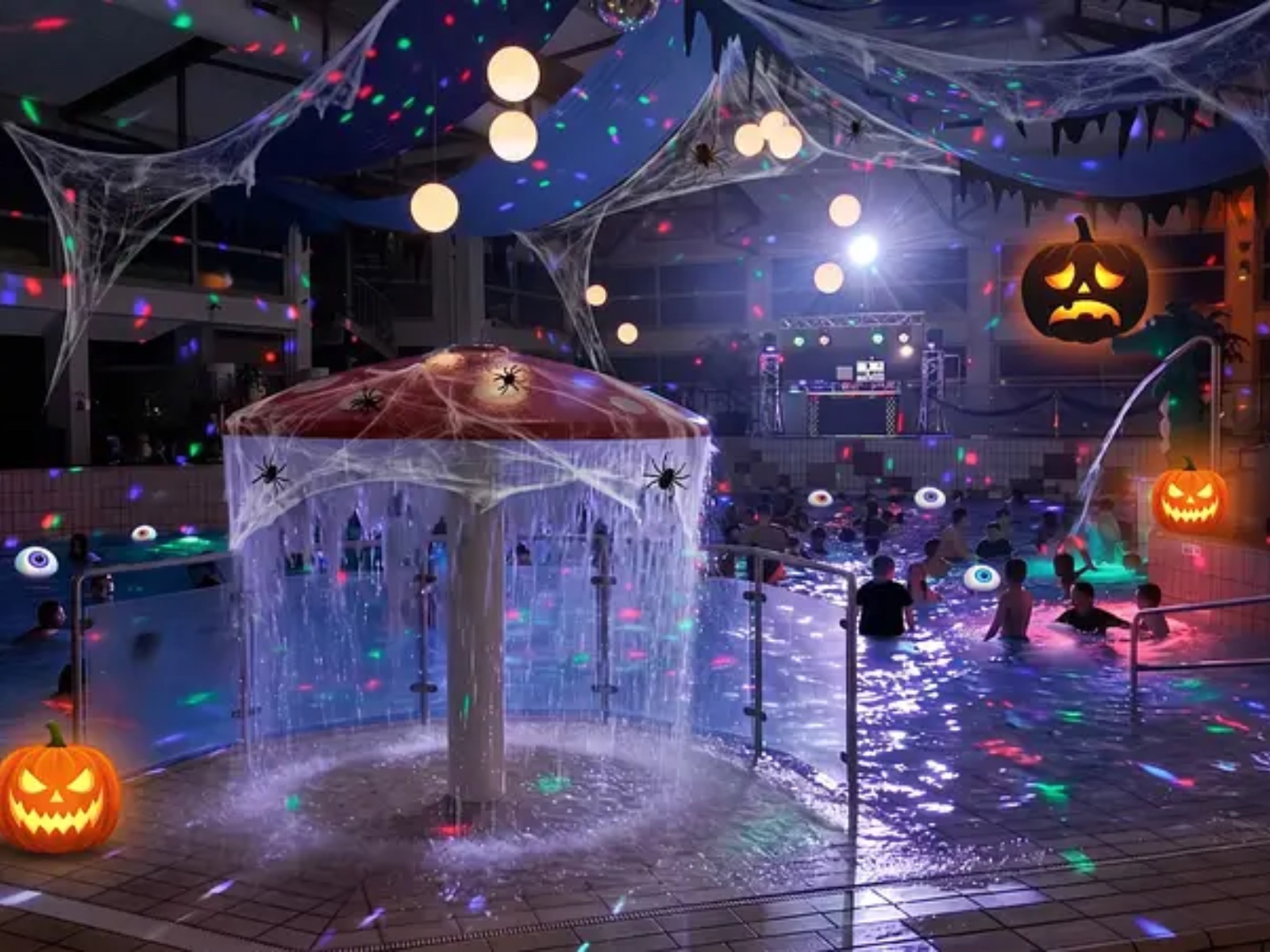 ๐ Halloween Disco Swimming